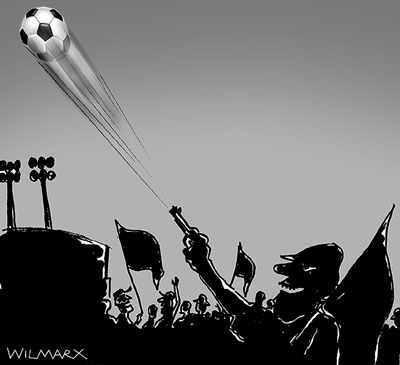A briga entre torcidas tira o foco de temas relevantes sobre o futebol - Foto:Wilmarx